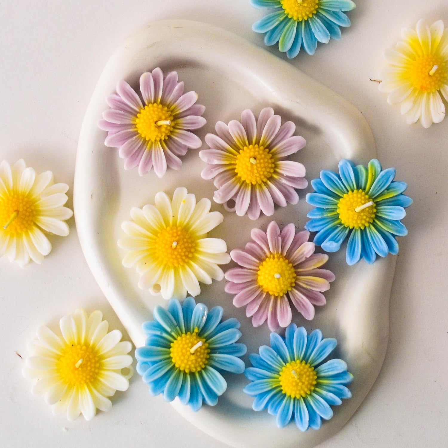 Festive Floating Tealight Soy Wax Candles - Image 3